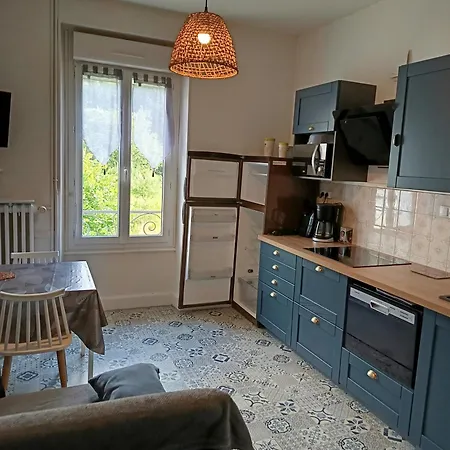 Doux Ombrages Apartman *